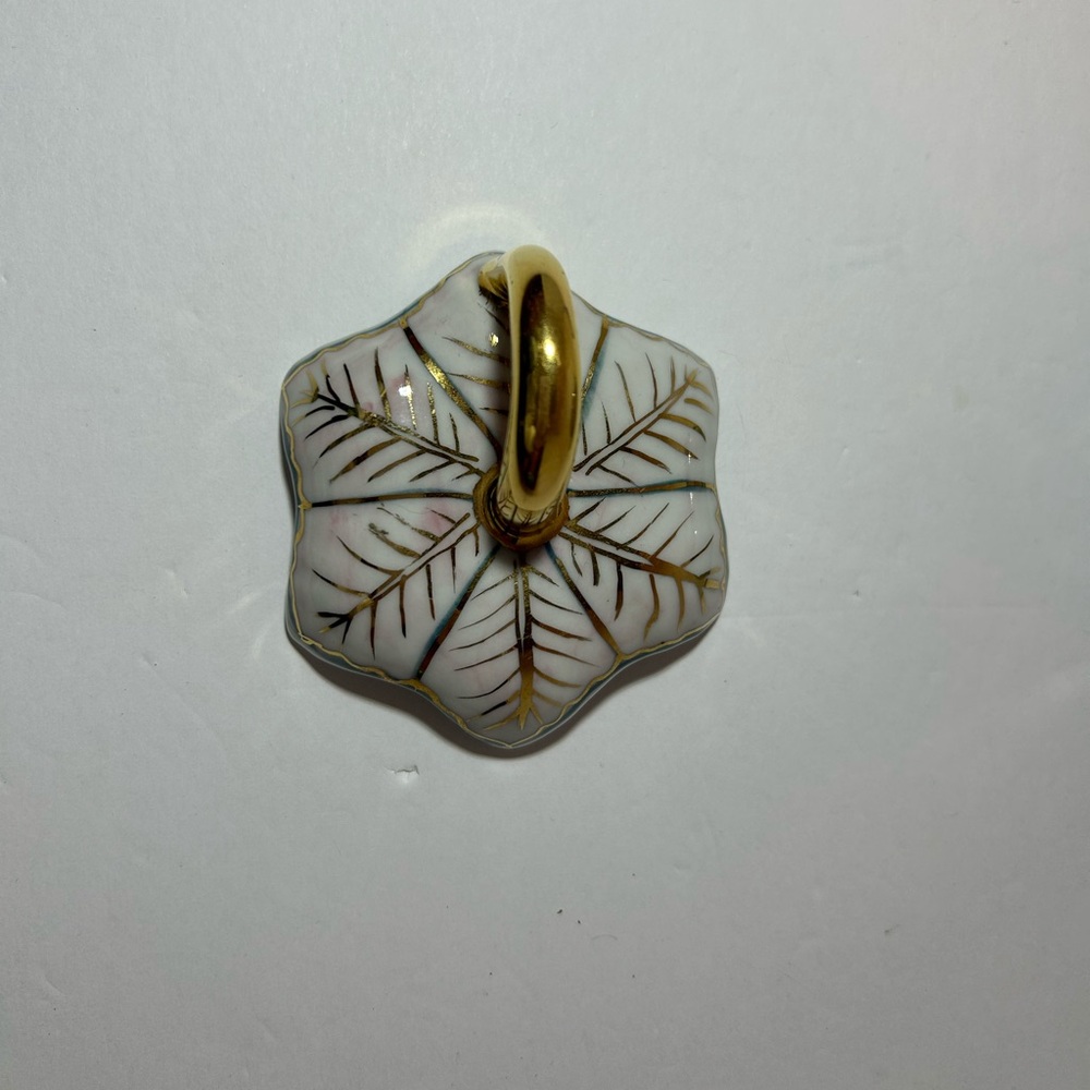 Ceramic Pumpkin Container - Picture 4 of 7